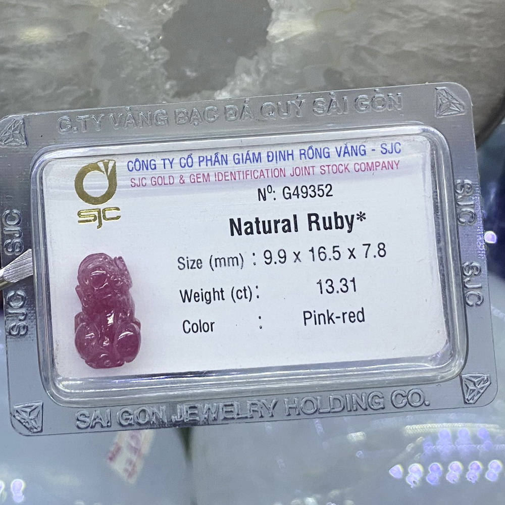 tỳ hưu ruby